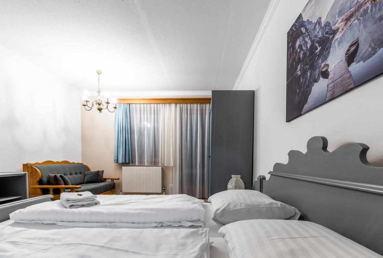 Hotel Aquamarin Bad Mitterndorf Exteriör bild